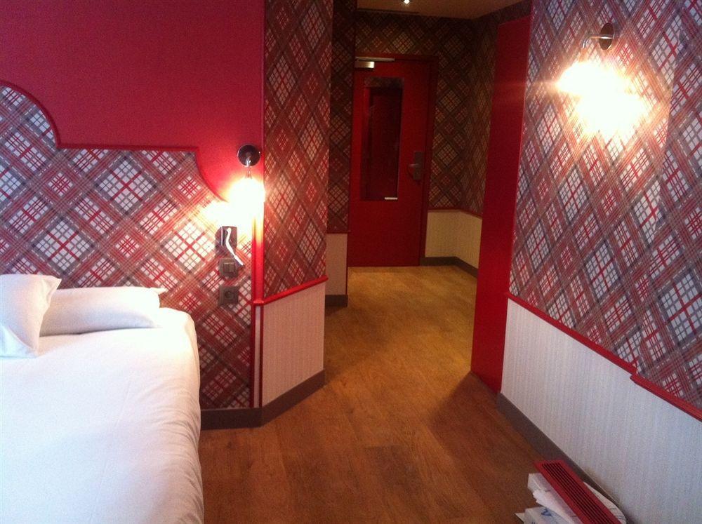 Hotel Boris V. By Happyculture ลูวาลัวเปแรต์ ภายนอก รูปภาพ