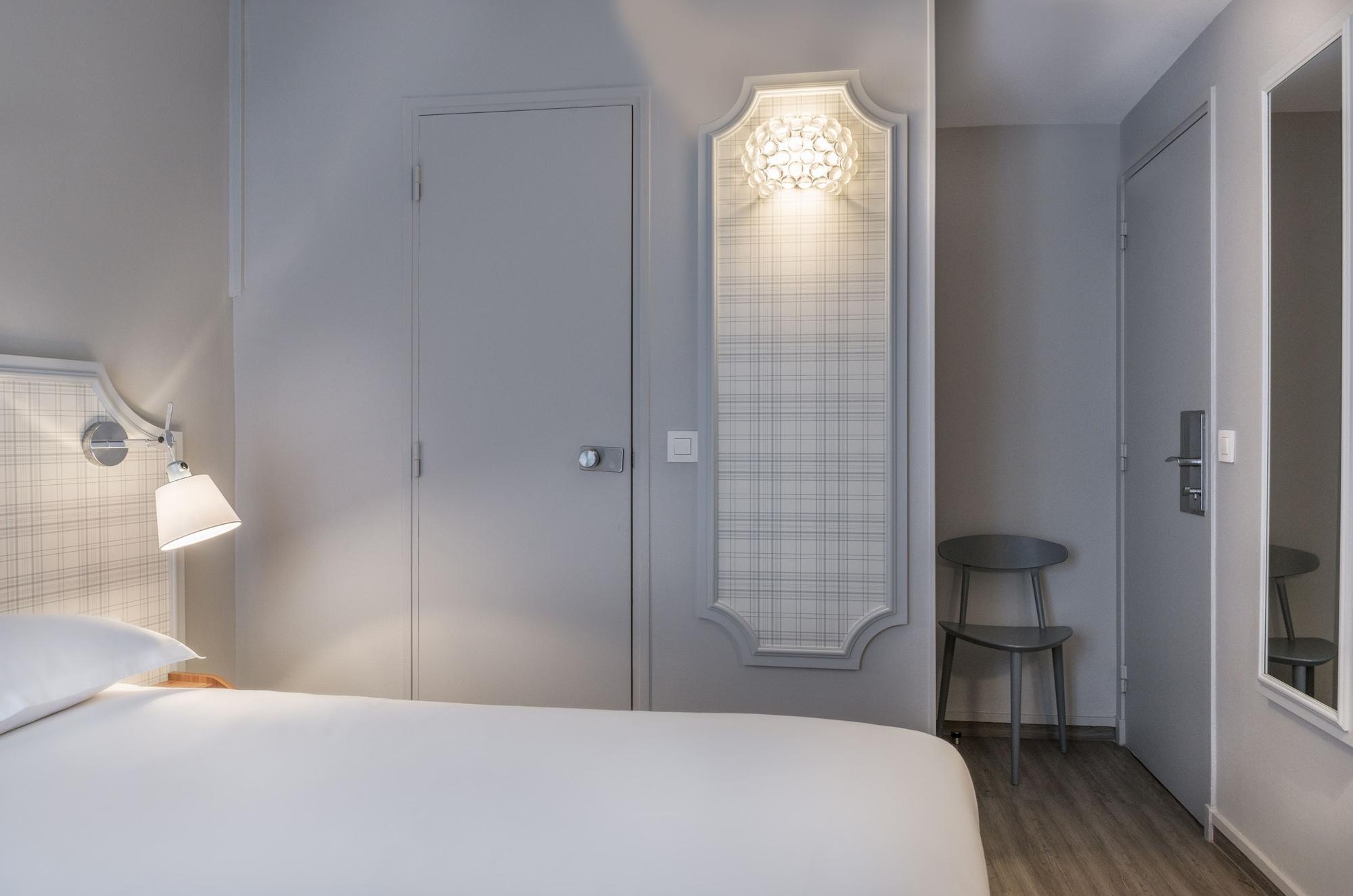 Hotel Boris V. By Happyculture ลูวาลัวเปแรต์ ภายนอก รูปภาพ