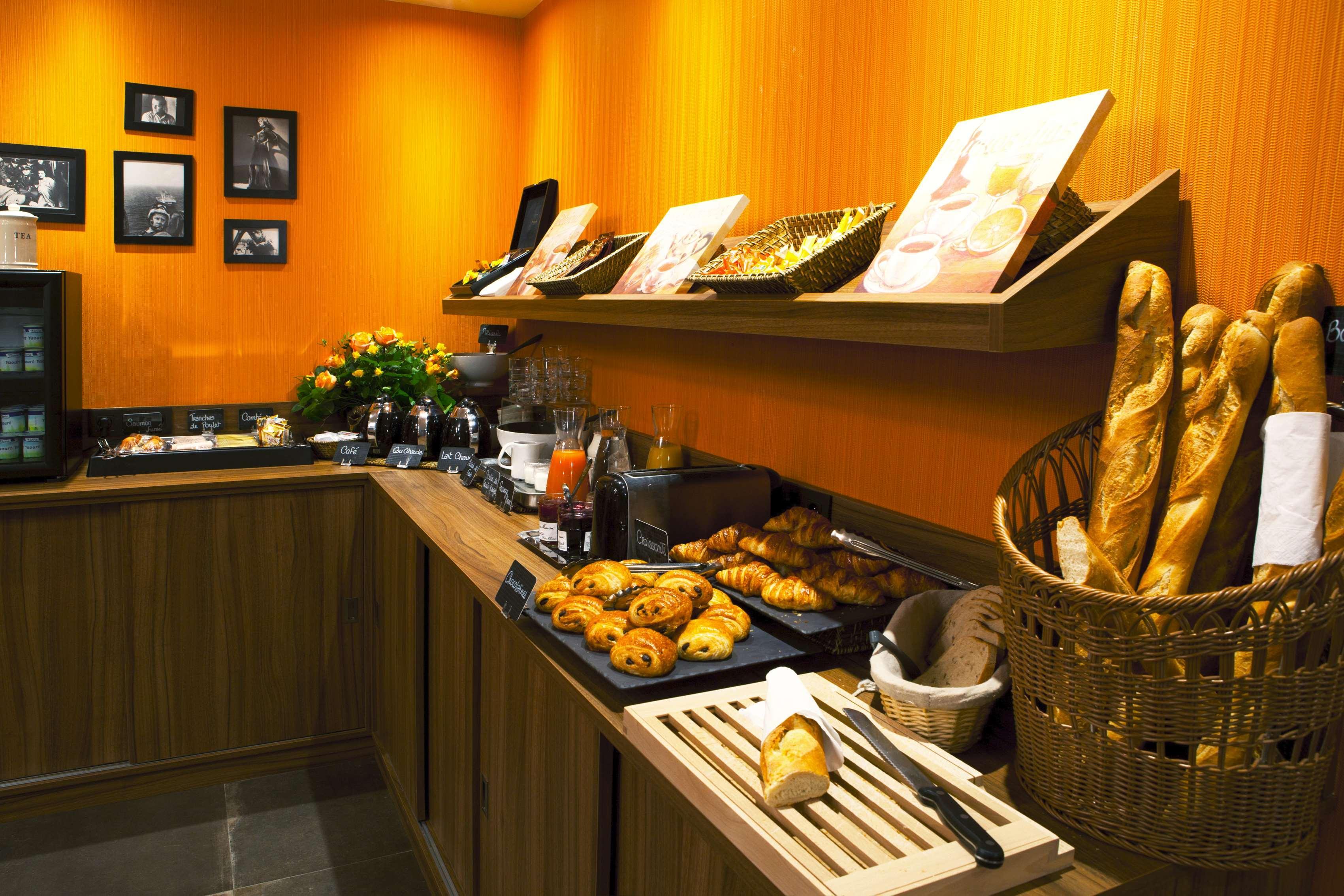 Hotel Boris V. By Happyculture ลูวาลัวเปแรต์ ภายนอก รูปภาพ